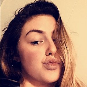 Meet your Posher, Kelsey